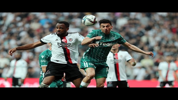 Besiktas vs Konyaspor 0h00 ngày 20/2 (VĐQG Thổ Nhĩ Kỳ 2023/24) Kết quả hòa 0-0 trên sân Kayserispor vài ngày trước khiến khoảng cách giữa Besiktas và Top 2 hiện đã lên tới 26-27 điểm. Cơ hội cạnh tranh chức vô địch Super Lig Thổ Nhĩ Kỳ mùa này thực ra đã sớm “chấm hết” với Besiktas từ nhiều tuần qua khi đoàn quân của HLV Fernando Santos tiếp tục thể hiện phong độ tầm thường, chỉ thắng 1 trong 5 trận. Hãy đến iBet1668 soi kèo bóng đá để biết thêm thông tin nhé .