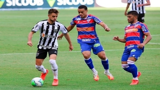 Nhận định Fortaleza vs Atletico Mineiro 7h45 ngày 17/10 (VĐQG Brazil 2024). Hãy đến iBet1668 soi kèo bóng đá .